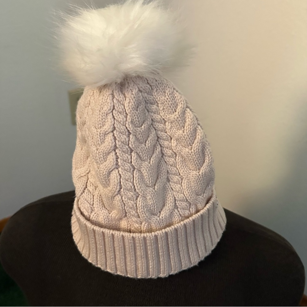 Lululemon Preowned Knit Pom Beanie